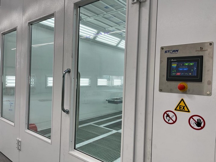 Storm Chromatherm Lackierkabine Trocknungsanlagen Lackierarbeitsplätze Kundeninstallation-S